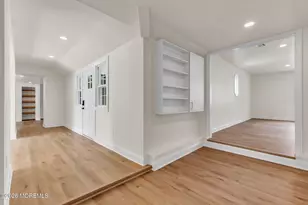 37 Swartzel Dr, Middletown, NJ 07748 - Photo 25