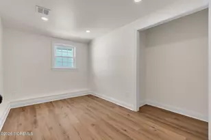 37 Swartzel Dr, Middletown, NJ 07748 - Photo 23