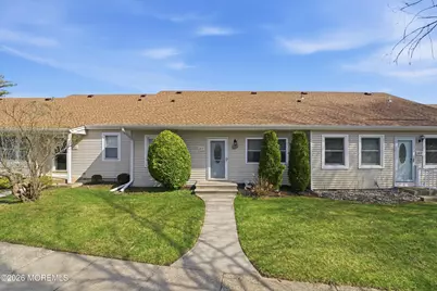 110 Henley Court #C, Freehold, NJ 07728 - Photo 3