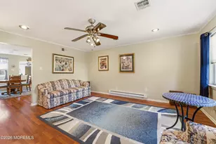 110 Henley Ct, Freehold, NJ 07728 - Photo 11