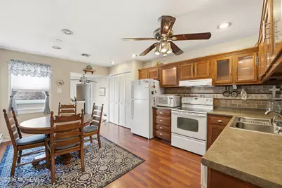 110 Henley Court #C, Freehold, NJ 07728 - Photo 15