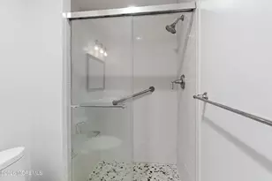 98C Berkshire Ct, Red Bank, NJ 07701 - Photo 13