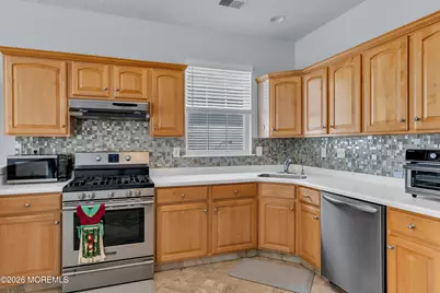 8 April Springs Court, Lakewood, NJ 08701 - Photo 9