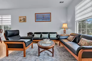 8 April Springs Ct, Lakewood, NJ 08701 - Photo 5