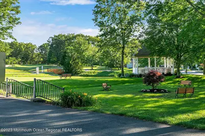 8 April Springs Court, Lakewood, NJ 08701 - Photo 31