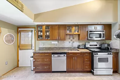 50 Cindy Street, Old Bridge Township, NJ 08857 - Photo 15