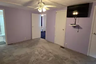 505 Rosalind Rd, Freehold, NJ 07728 - Photo 9