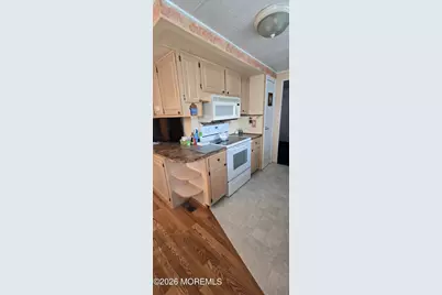 505 Rosalind Road, Freehold, NJ 07728 - Photo 9