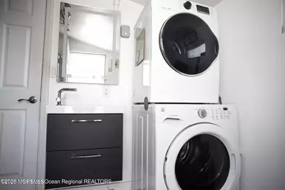 201 Hamilton Avenue, Neptune Township, NJ 07753 - Photo 17