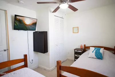 201 Hamilton Avenue, Neptune Township, NJ 07753 - Photo 15