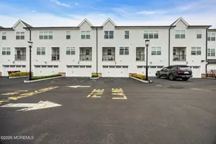 28 Catherine St, Red Bank, NJ 07701 - Photo 27