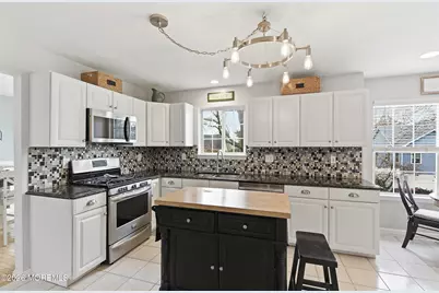 136 W End Avenue, Island Heights, NJ 08732 - Photo 9