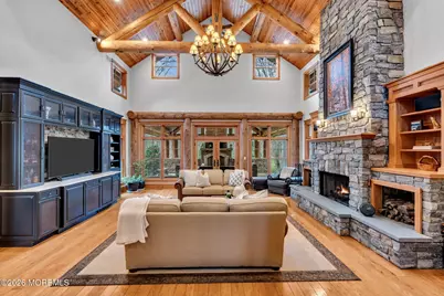 726 Kings Highway E, Atlantic Highlands, NJ 07716 - Photo 5