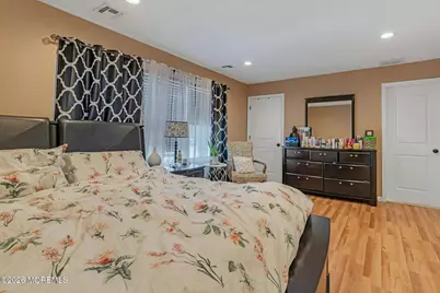 133 7th Street, Hazlet Township, NJ 07734 - Photo 13