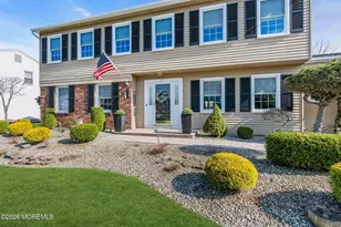 27 Heron Dr, Marlboro Township, NJ 07746 - Photo 3