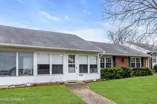 933B Thornhill Ct, Lakewood, NJ 08701 - Photo 3