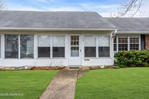 933B Thornhill Ct, Lakewood, NJ 08701 - Photo 1