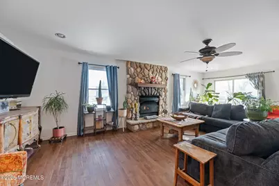 12 Thompson Avenue, Leonardo, NJ 07737 - Photo 19