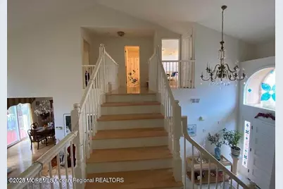 85 Mira Vista Court, Holmdel, NJ 07733 - Photo 11