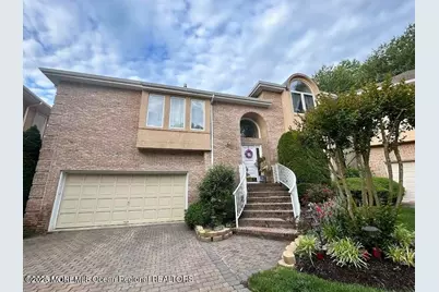 85 Mira Vista Court, Holmdel, NJ 07733 - Photo 1