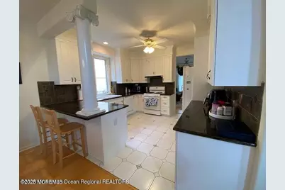 85 Mira Vista Court, Holmdel, NJ 07733 - Photo 9