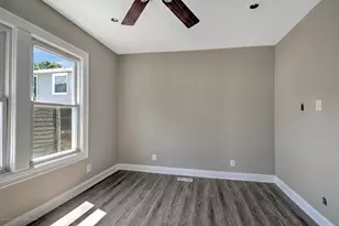 8 Dolan Ave, Sayreville, NJ 08859 - Photo 9