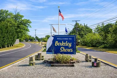 8 Jibsail Drive, Bayville, NJ 08721 - Photo 11