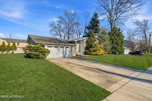 1803 Holbrook St, Oakhurst, NJ 07755 - Photo 39