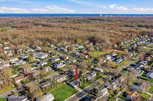 1803 Holbrook St, Oakhurst, NJ 07755 - Photo 33