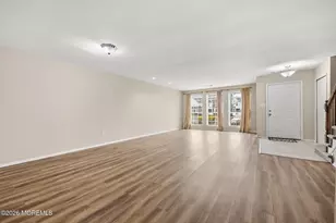 253 Colby Pl, Morganville, NJ 07751 - Photo 5