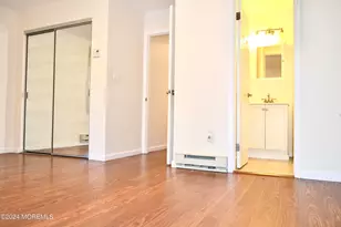 30 Meadow Green Cir, Manalapan Township, NJ 07726 - Photo 13