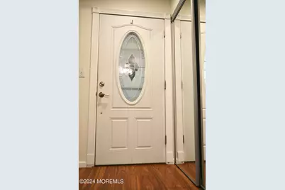 30 Meadow Green Circle #G, Manalapan Township, NJ 07726 - Photo 3