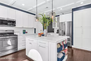 5 Candeub Ct, Manalapan Township, NJ 07726 - Photo 17