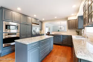 3 Sentry Ct, Holmdel, NJ 07733 - Photo 13