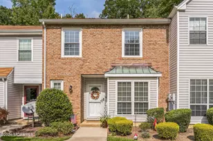 4 Vassar Pl, Morganville, NJ 07751 - Photo 1