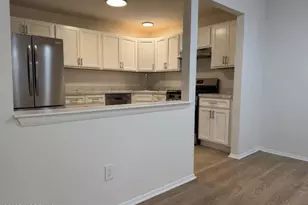 709 Zlotkin Cir, Freehold, NJ 07728 - Photo 23