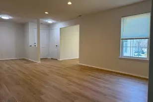 709 Zlotkin Cir, Freehold, NJ 07728 - Photo 25