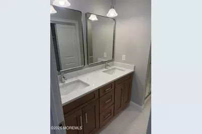 8A Canton Drive #8A, Whiting, NJ 08759 - Photo 9