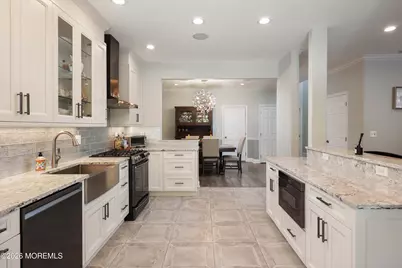 9 Chatsworth Road, Manalapan Township, NJ 07726 - Photo 11