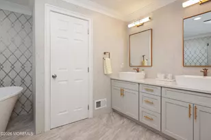 9 Chatsworth Rd, Manalapan Township, NJ 07726 - Photo 23