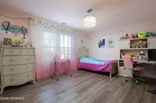 9 Chatsworth Rd, Manalapan Township, NJ 07726 - Photo 17