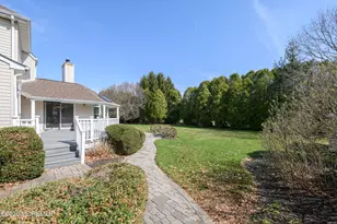 51 Outlook Ln, Freehold, NJ 07728 - Photo 3