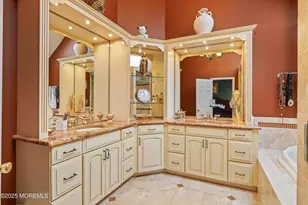 2 Kristen Ct, Matawan, NJ 07747 - Photo 31