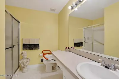 28 Golden Willows Avenue #1000, Lakewood, NJ 08701 - Photo 17