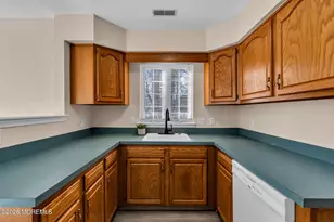 40 N Avon Dr, Jackson, NJ 08527 - Photo 17