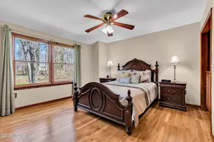 44 Bunker Hill Dr, Middletown, NJ 07748 - Photo 43