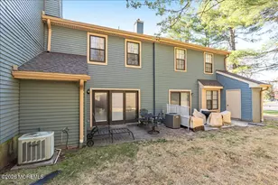 266 Gloucester Ct, Aberdeen Township, NJ 07747 - Photo 33