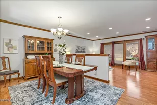 266 Gloucester Ct, Aberdeen Township, NJ 07747 - Photo 11