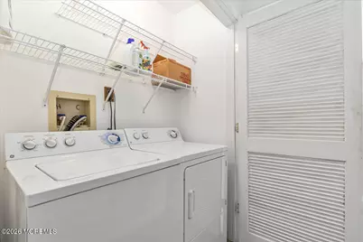 266 Gloucester Court, Aberdeen Township, NJ 07747 - Photo 25