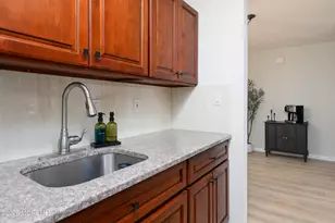 69 Arlington Ct, Holmdel, NJ 07733 - Photo 11